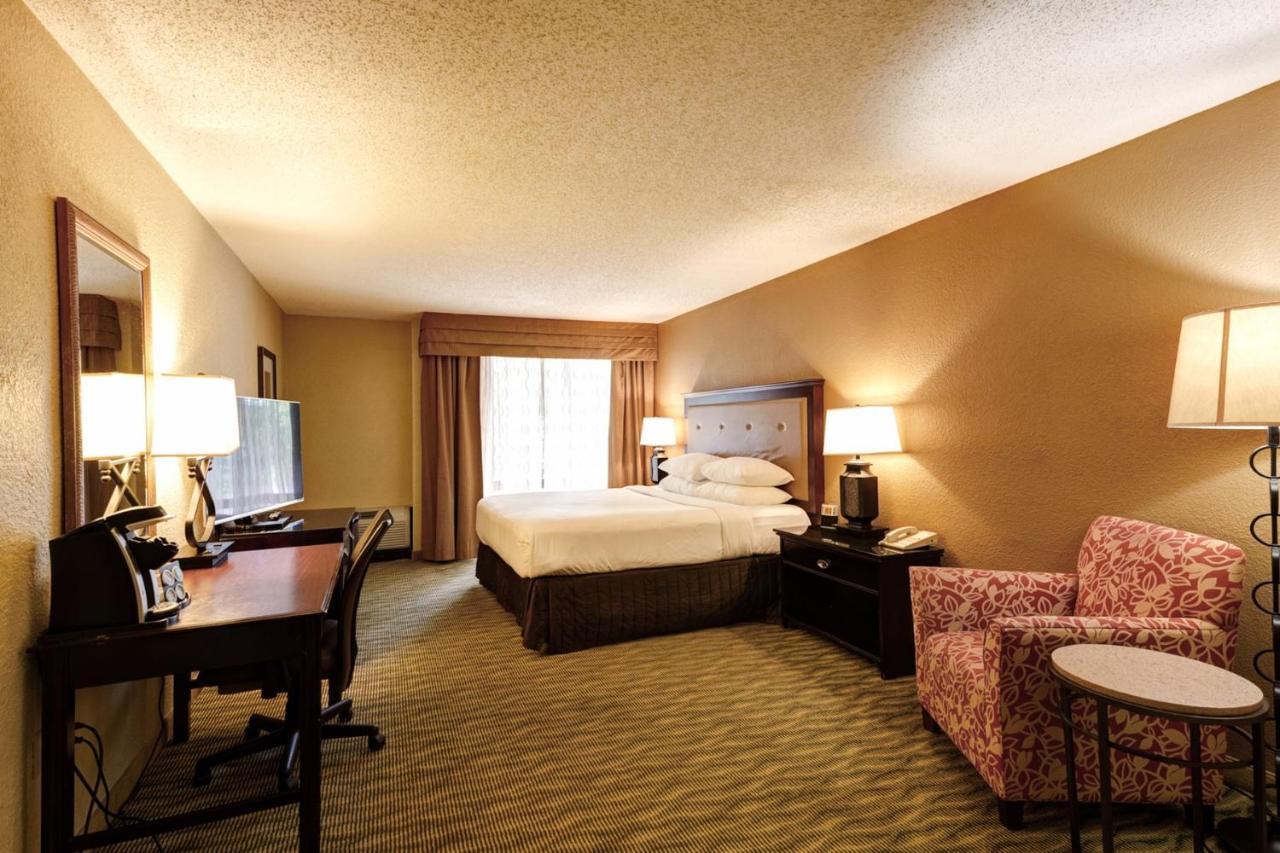 Crowne Plaza Jacksonville Airport By Ihg Kültér fotó